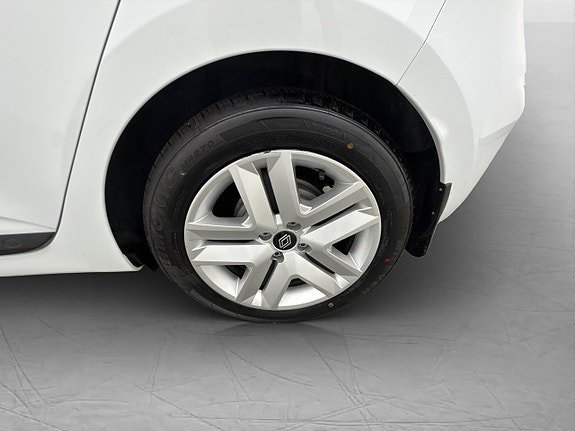 Vehicle Image 31