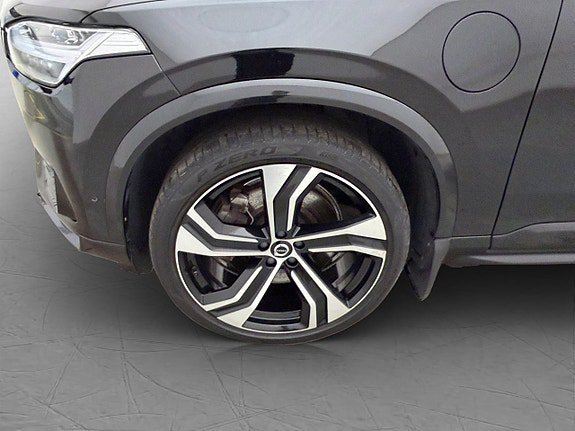 Vehicle Image 38
