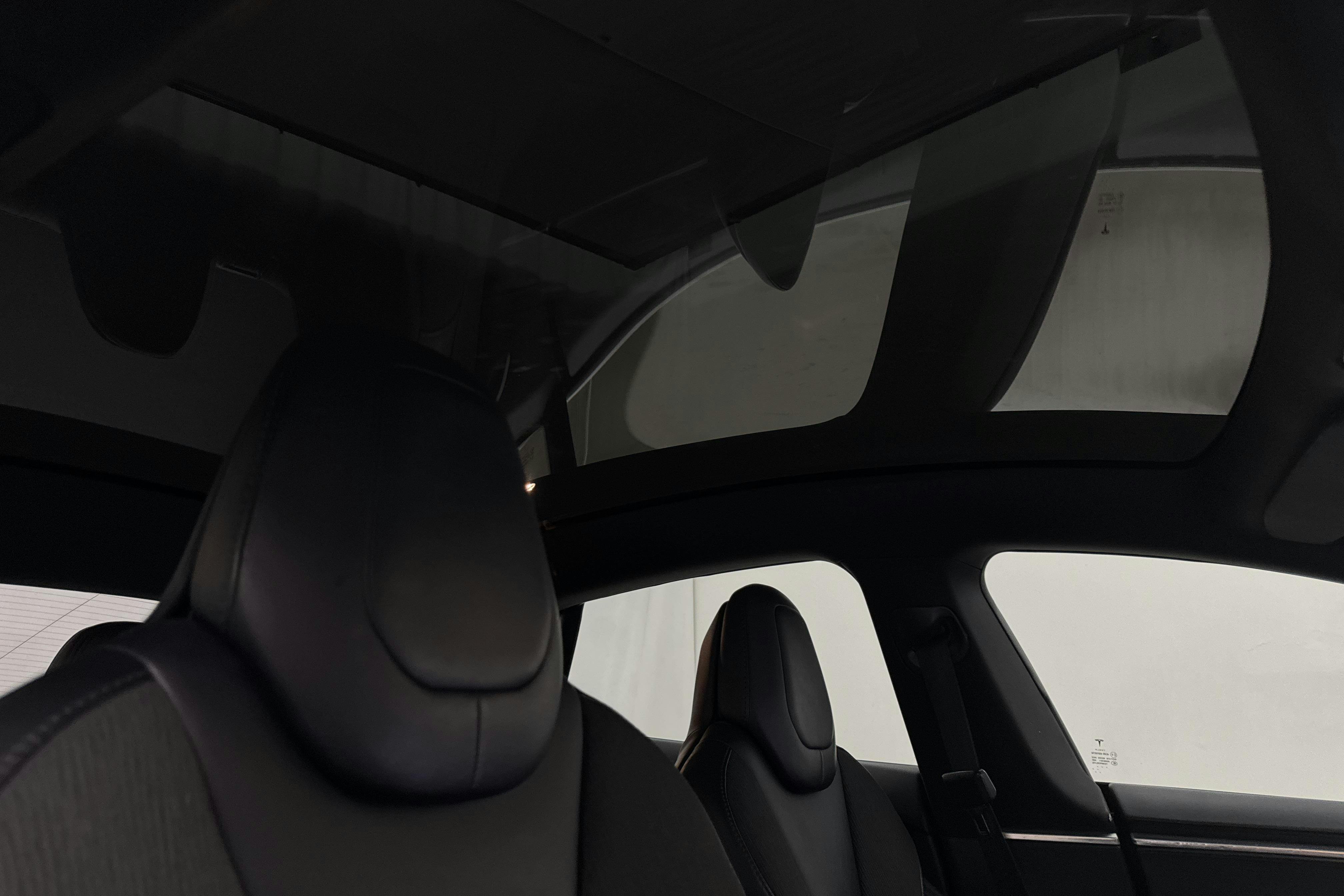 Vehicle Image 17