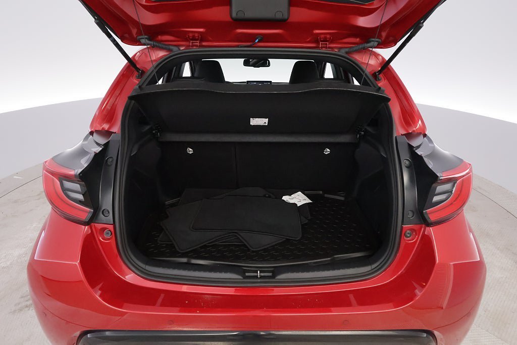 Vehicle Image 10