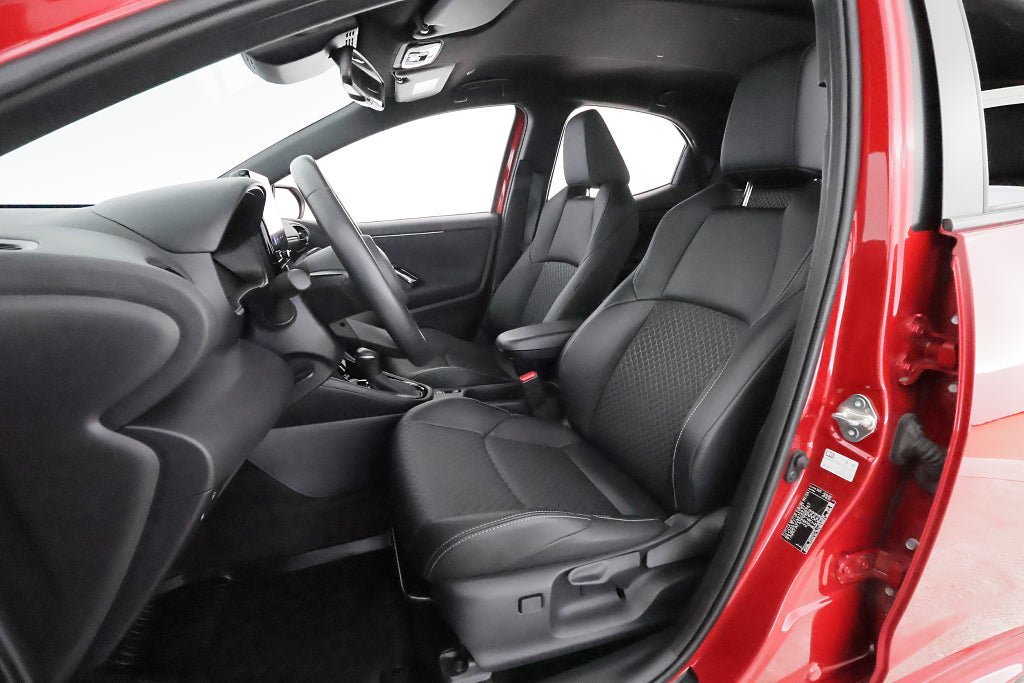 Vehicle Image 15