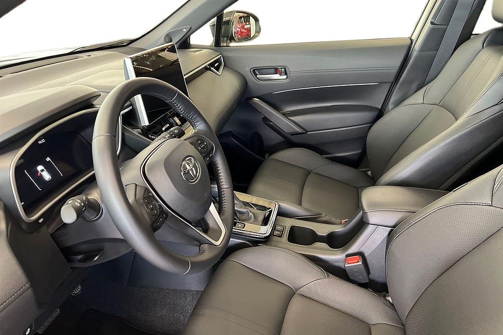 Vehicle Image 12