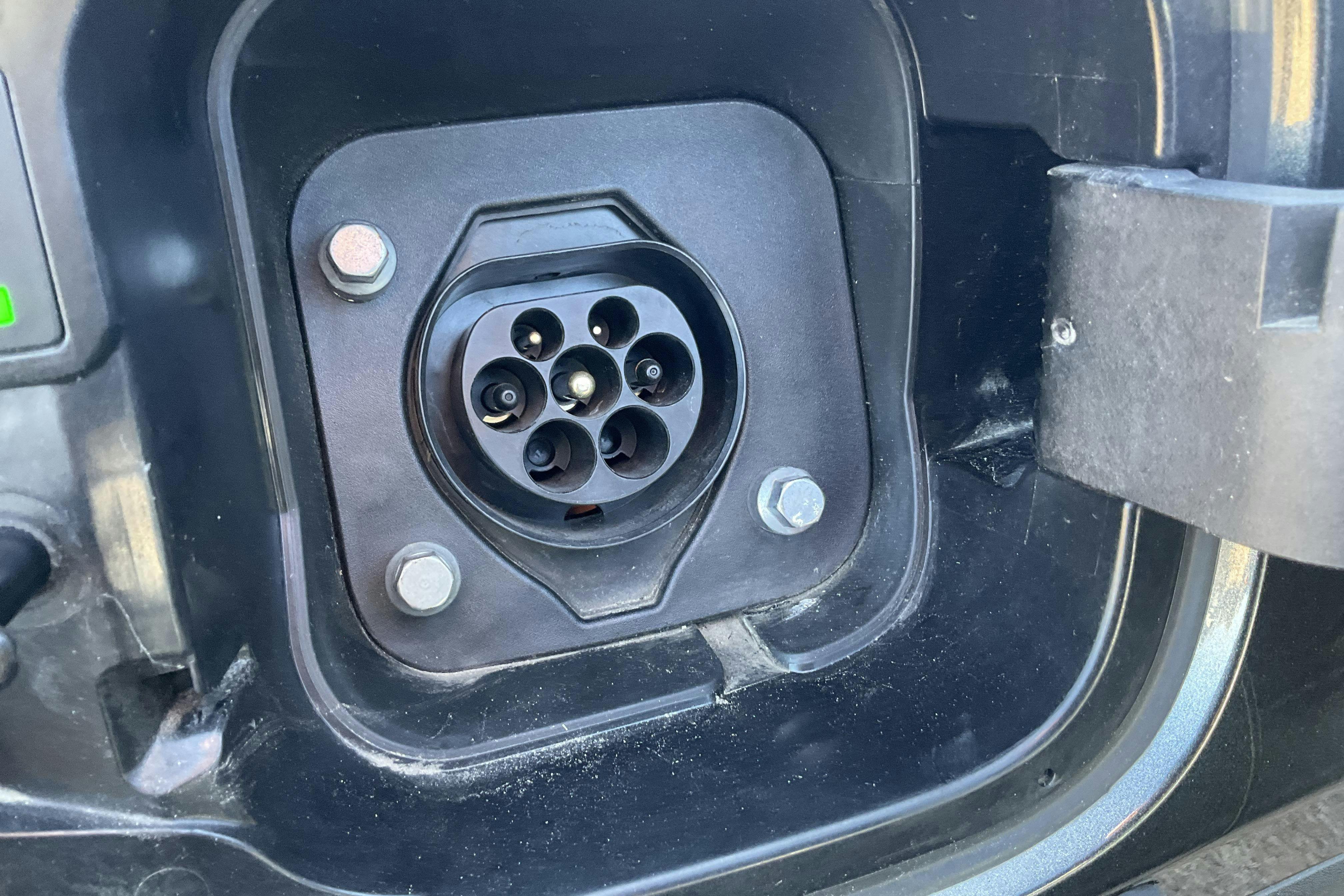 Vehicle Image 21