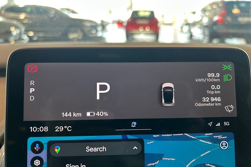 Vehicle Image 16