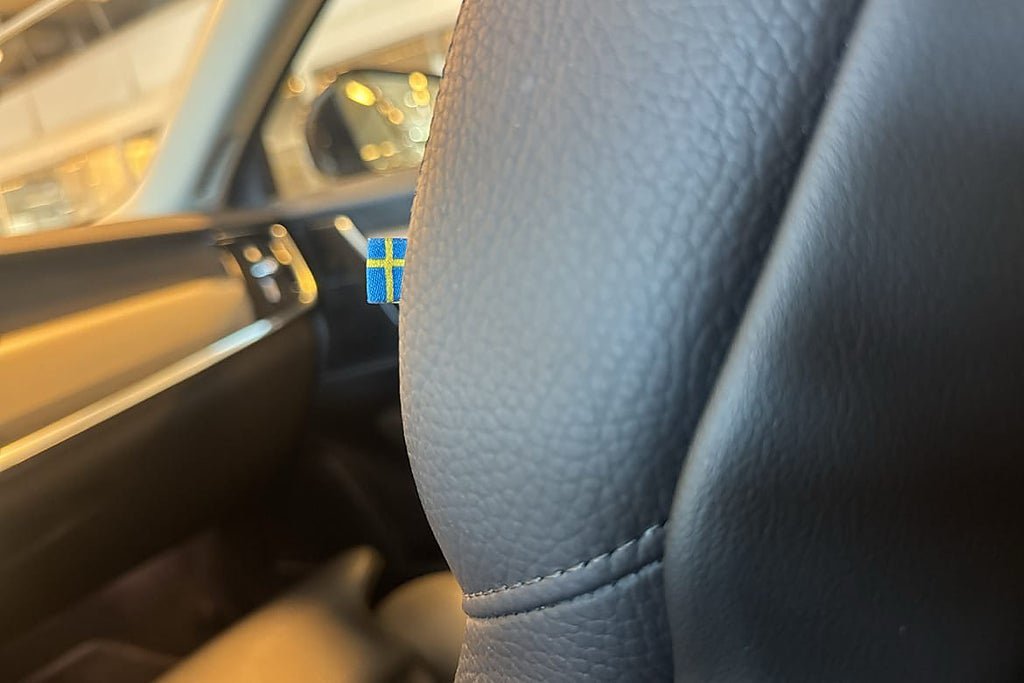Vehicle Image 12
