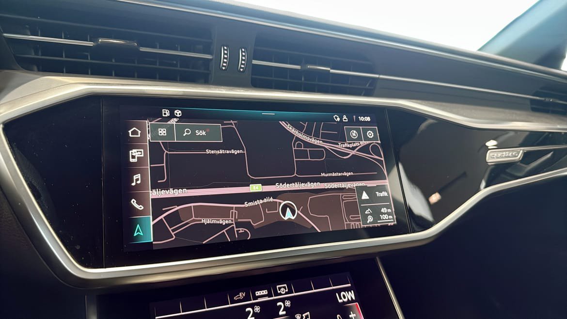 Vehicle Image 17
