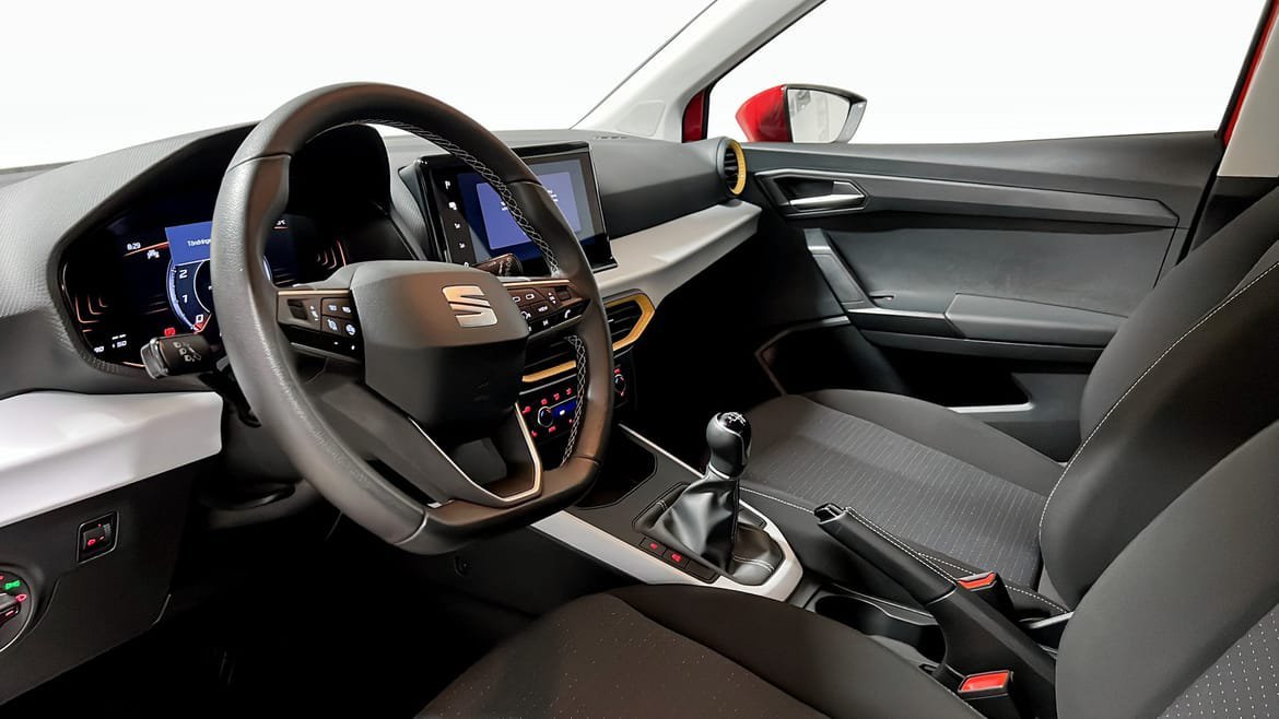 Vehicle Image 7