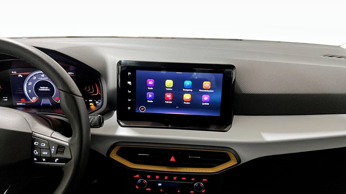 Vehicle Image 9