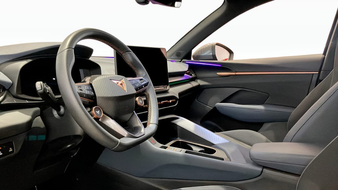 Vehicle Image 7