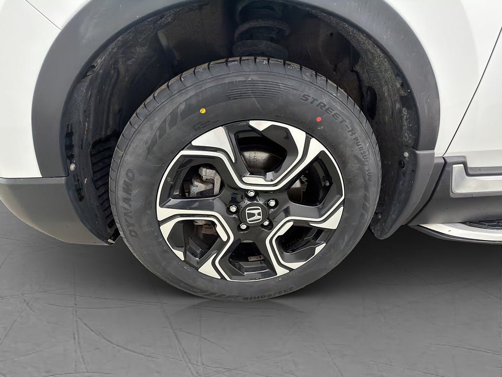 Vehicle Image 32