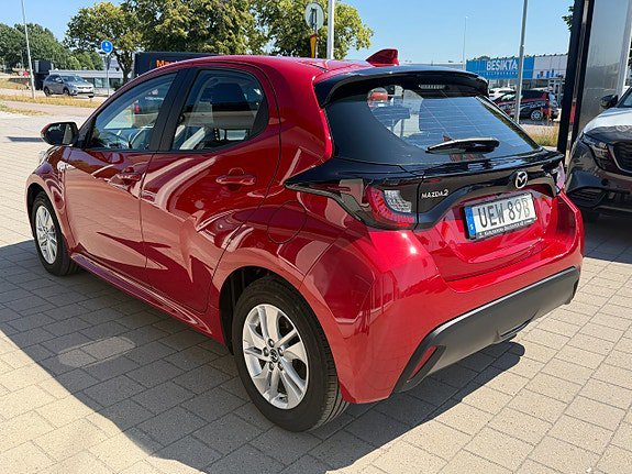 Vehicle Image 6