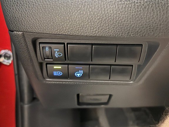 Vehicle Image 26