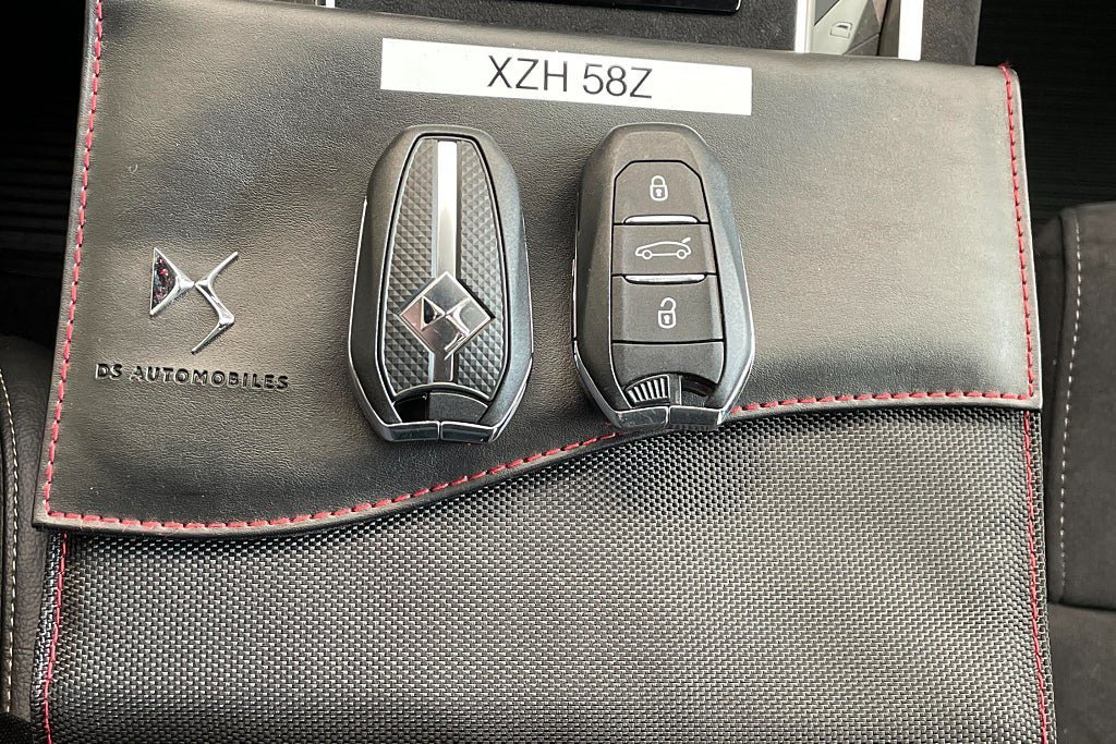 Vehicle Image 30