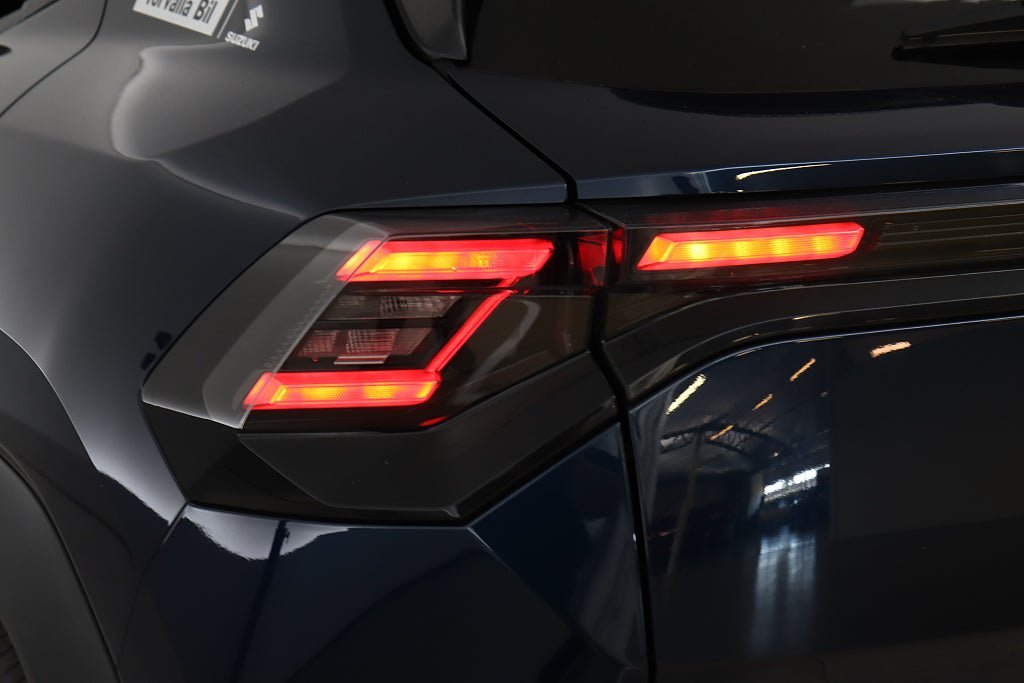 Vehicle Image 9