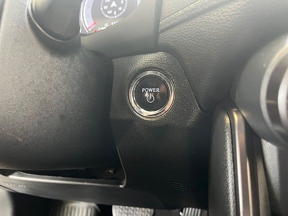 Vehicle Image 26