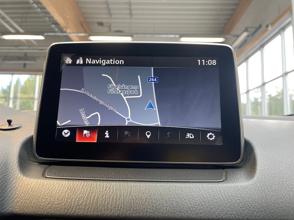Vehicle Image 17