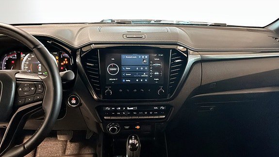Vehicle Image 12