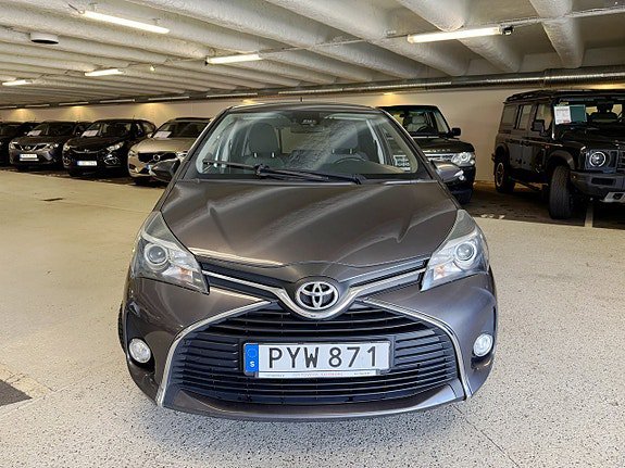 Vehicle Image 7