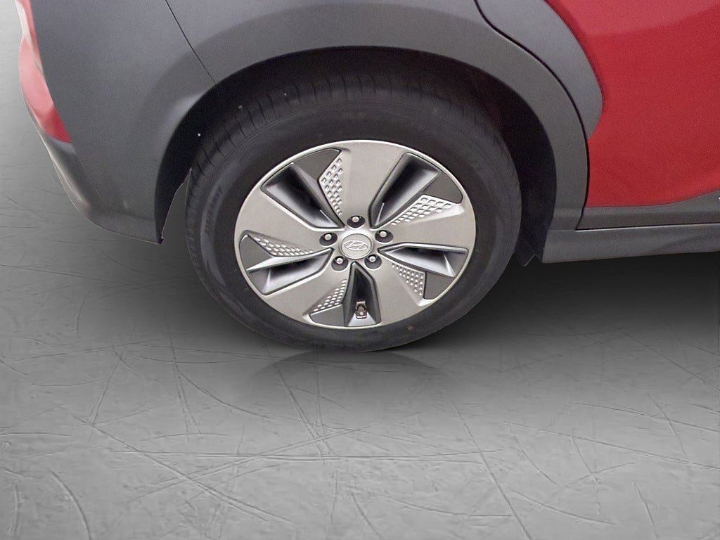 Vehicle Image 35