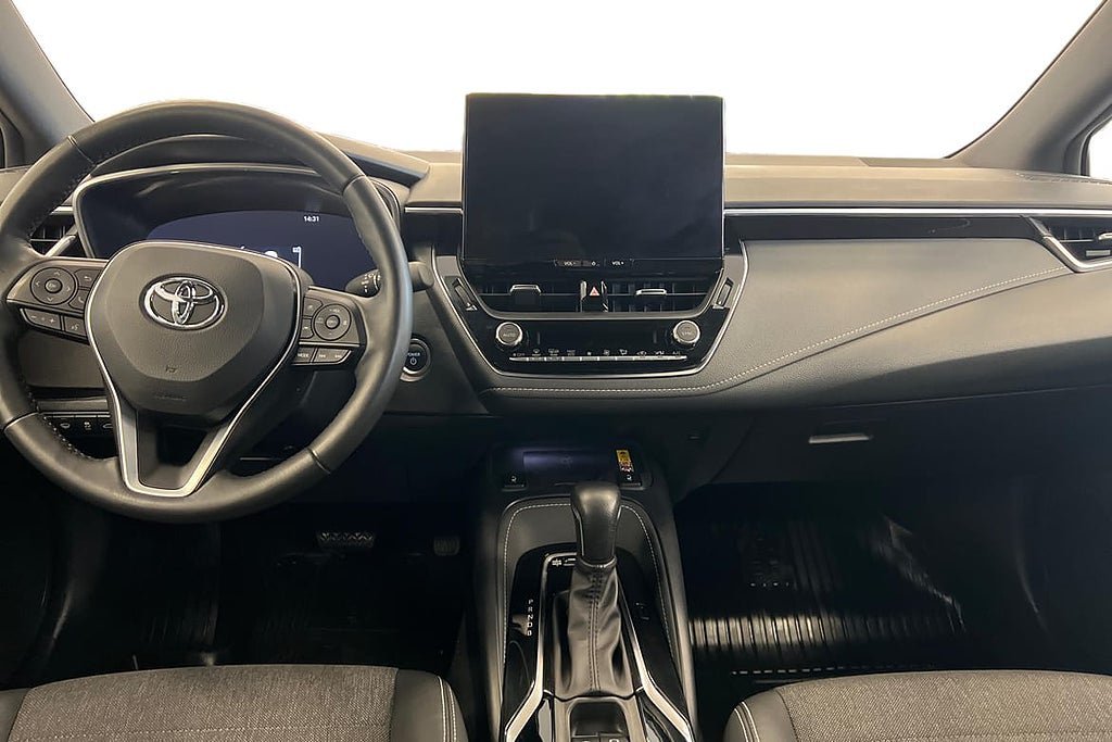 Vehicle Image 10