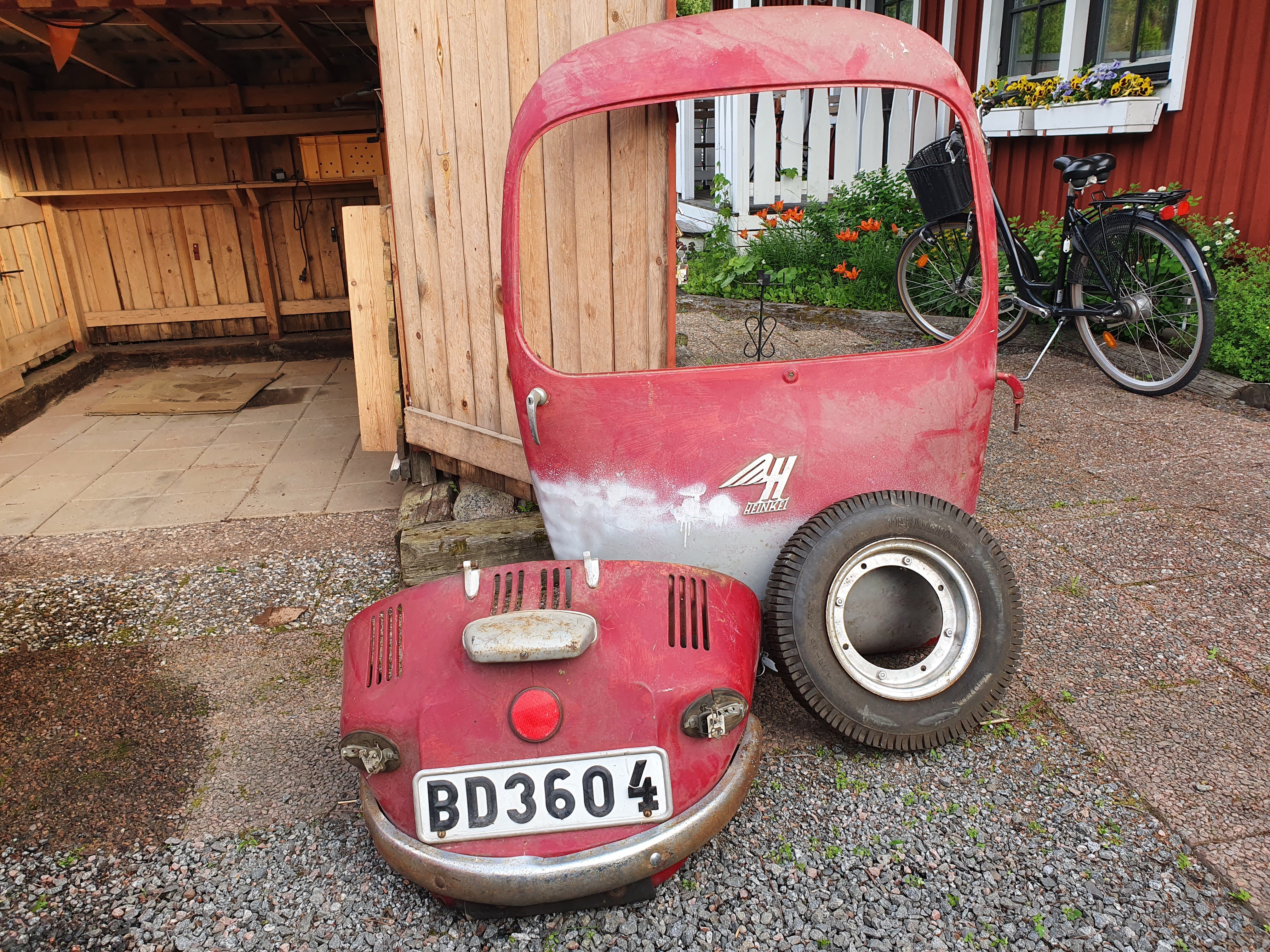 Vehicle Image 16