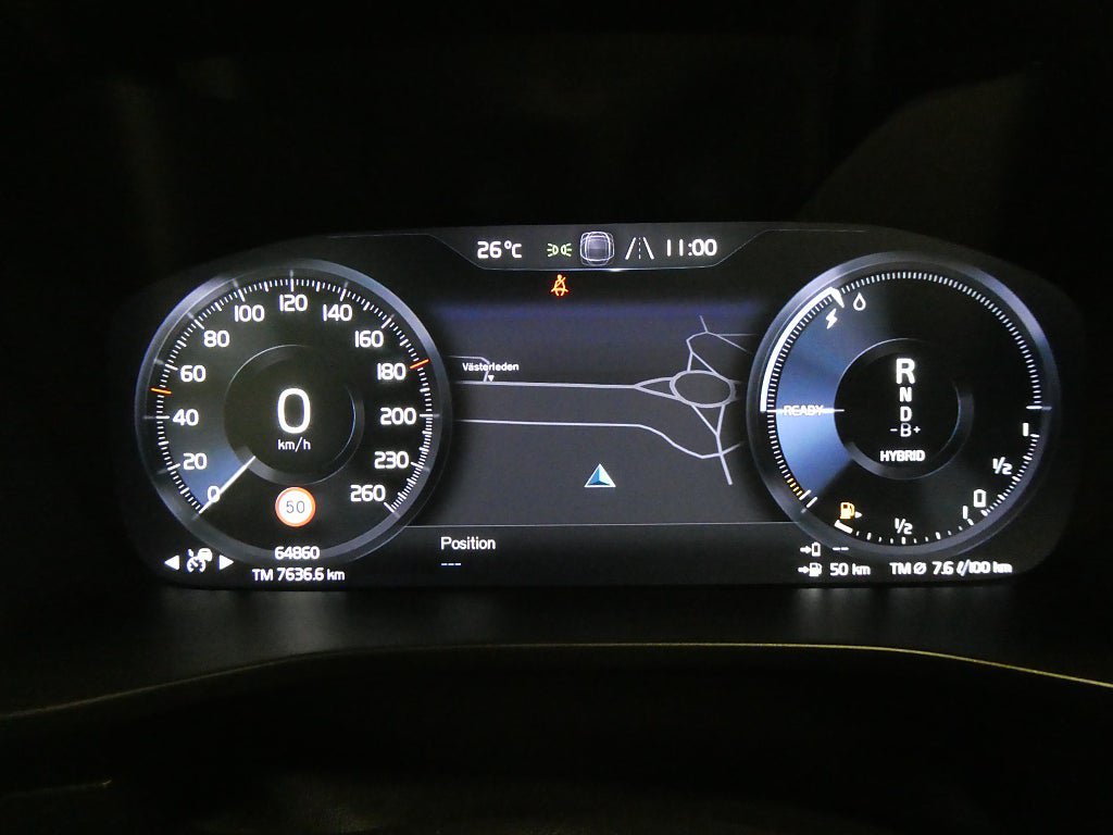 Vehicle Image 25