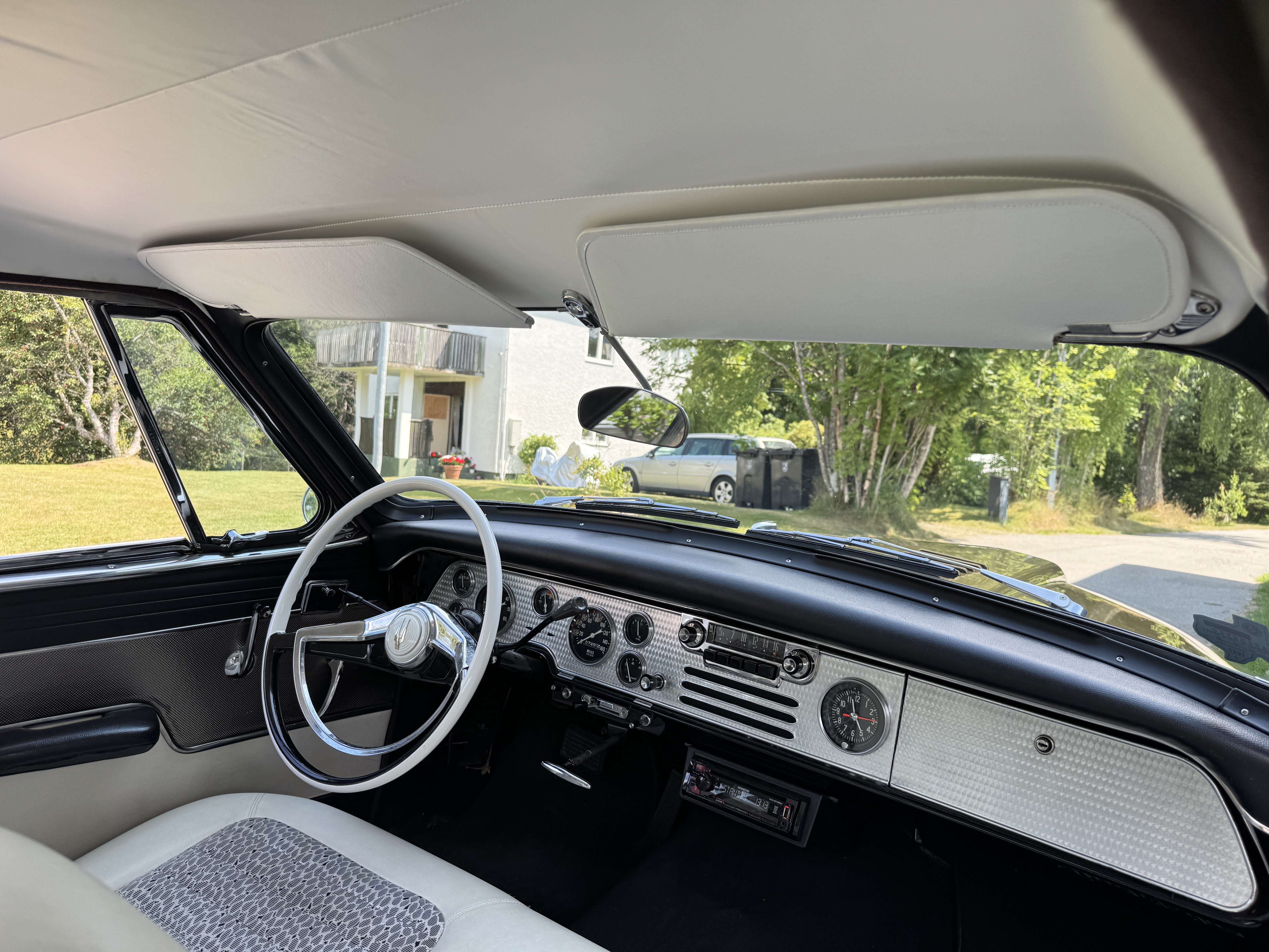 Vehicle Image 39