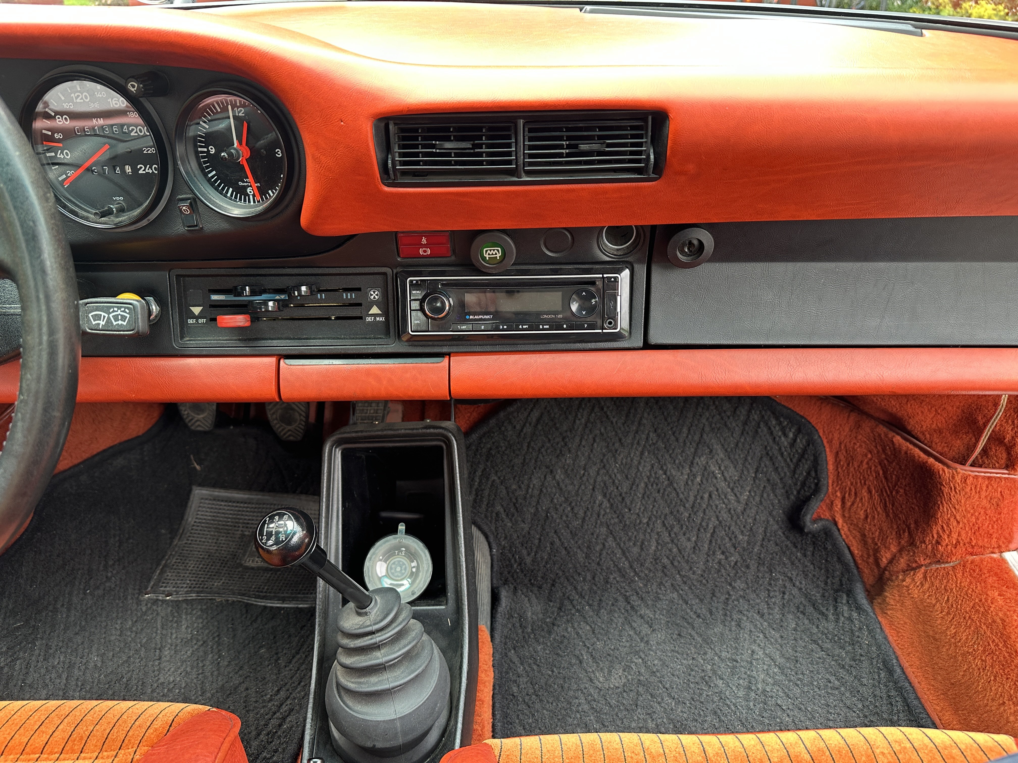 Vehicle Image 60