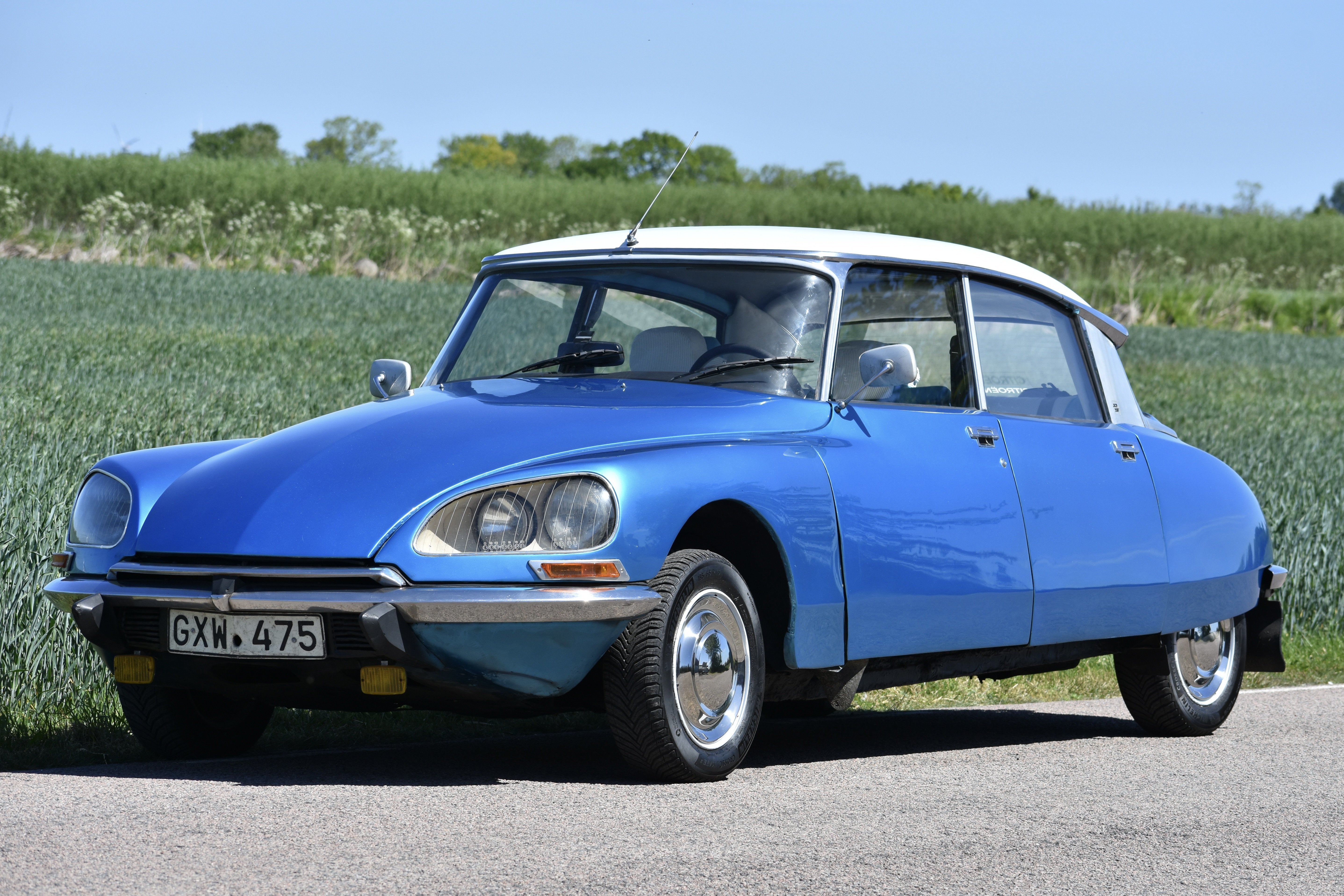 Vehicle Image 32