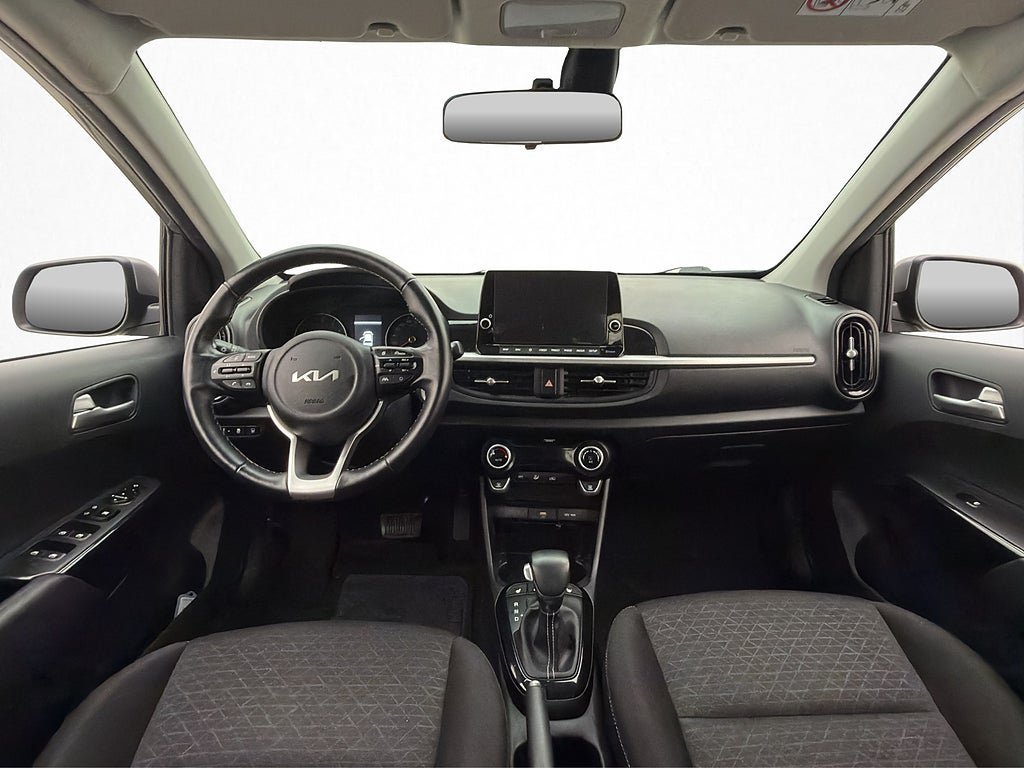 Vehicle Image 12