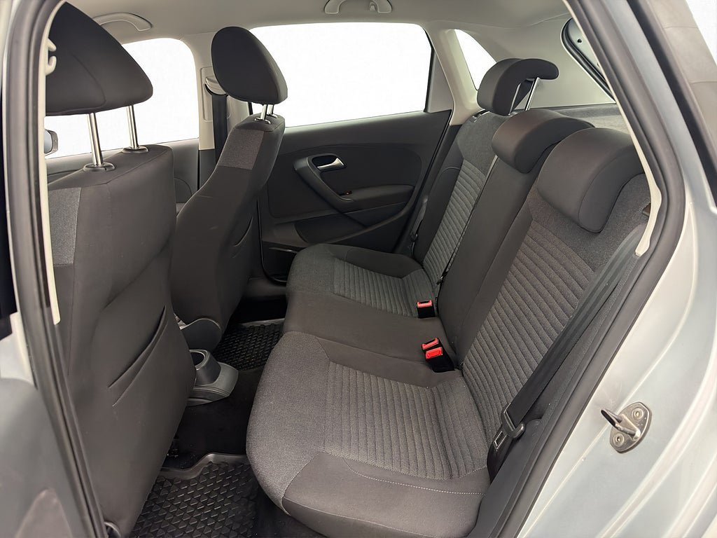 Vehicle Image 17