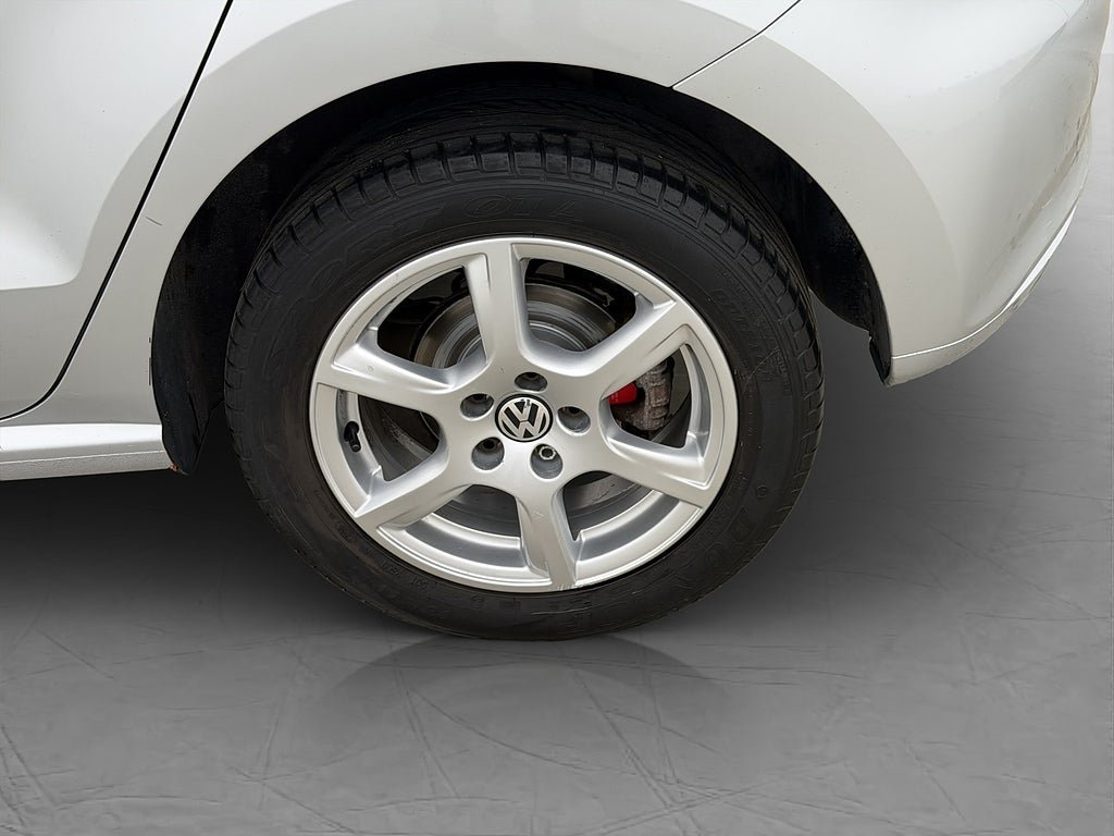 Vehicle Image 20