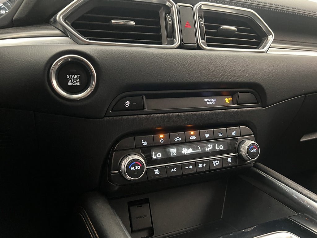 Vehicle Image 26