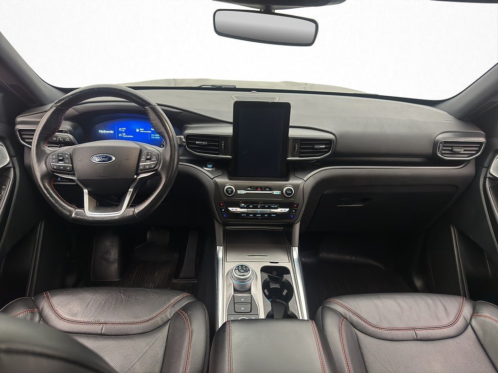 Vehicle Image 9