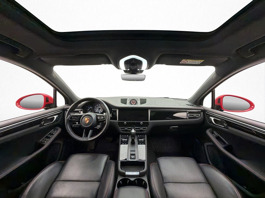 Vehicle Image 15