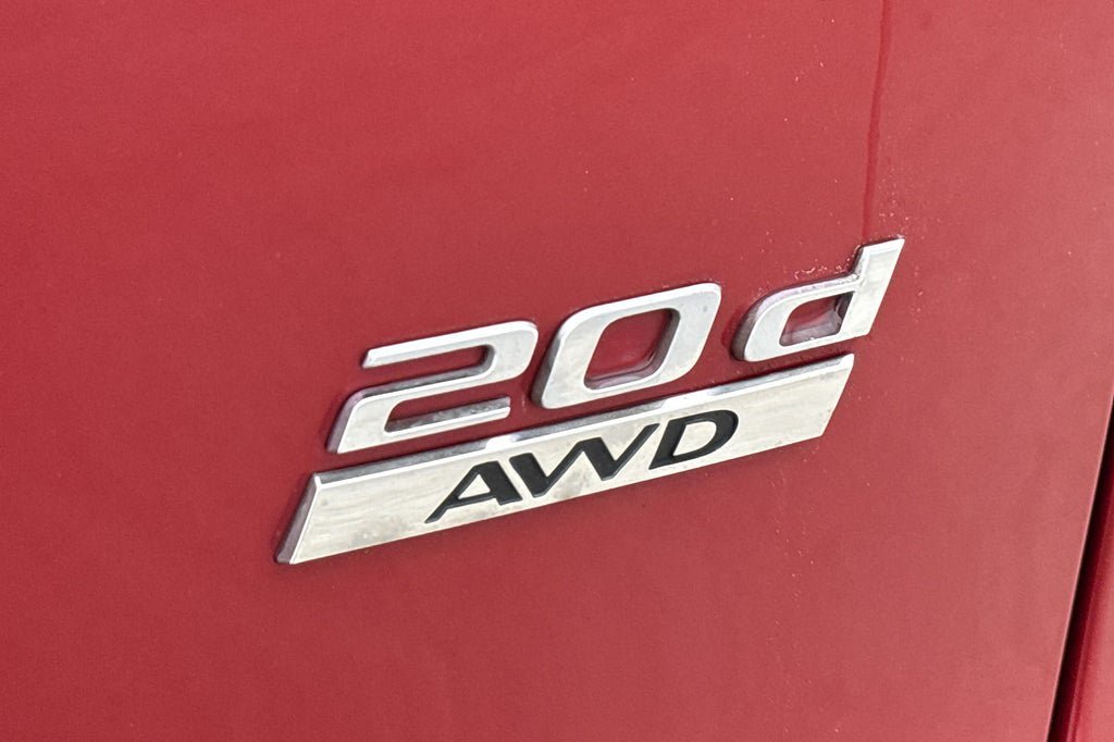 Vehicle Image 26