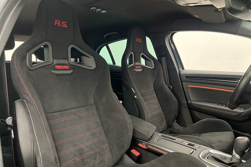 Vehicle Image 32