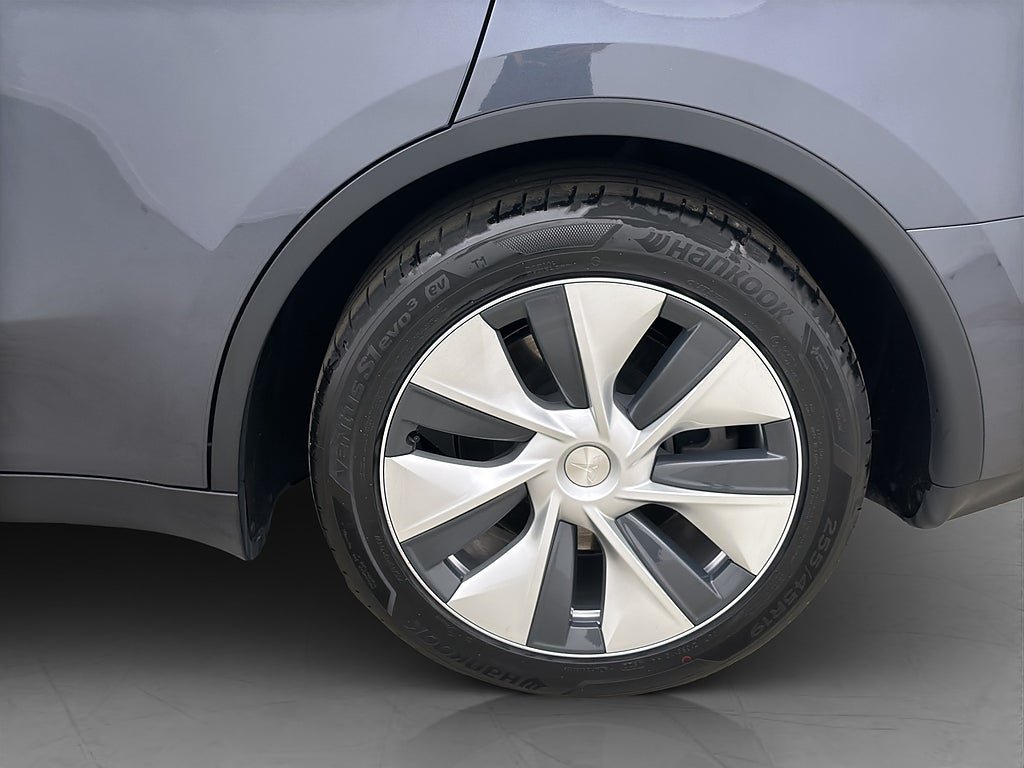 Vehicle Image 31