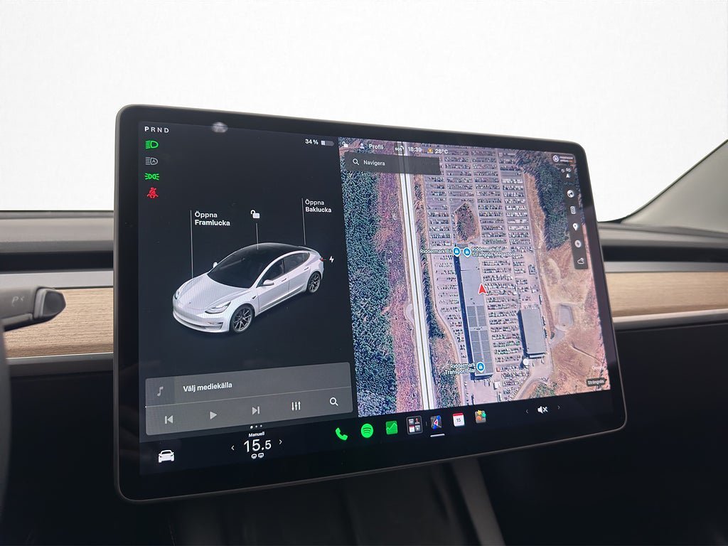 Vehicle Image 18