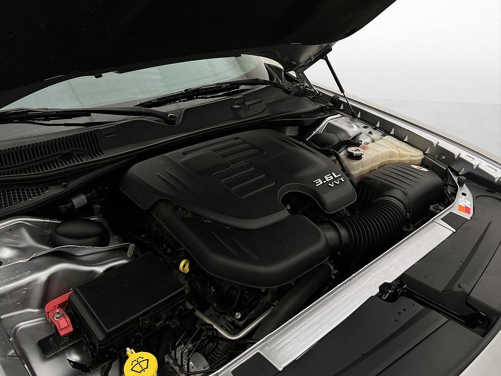 Vehicle Image 36