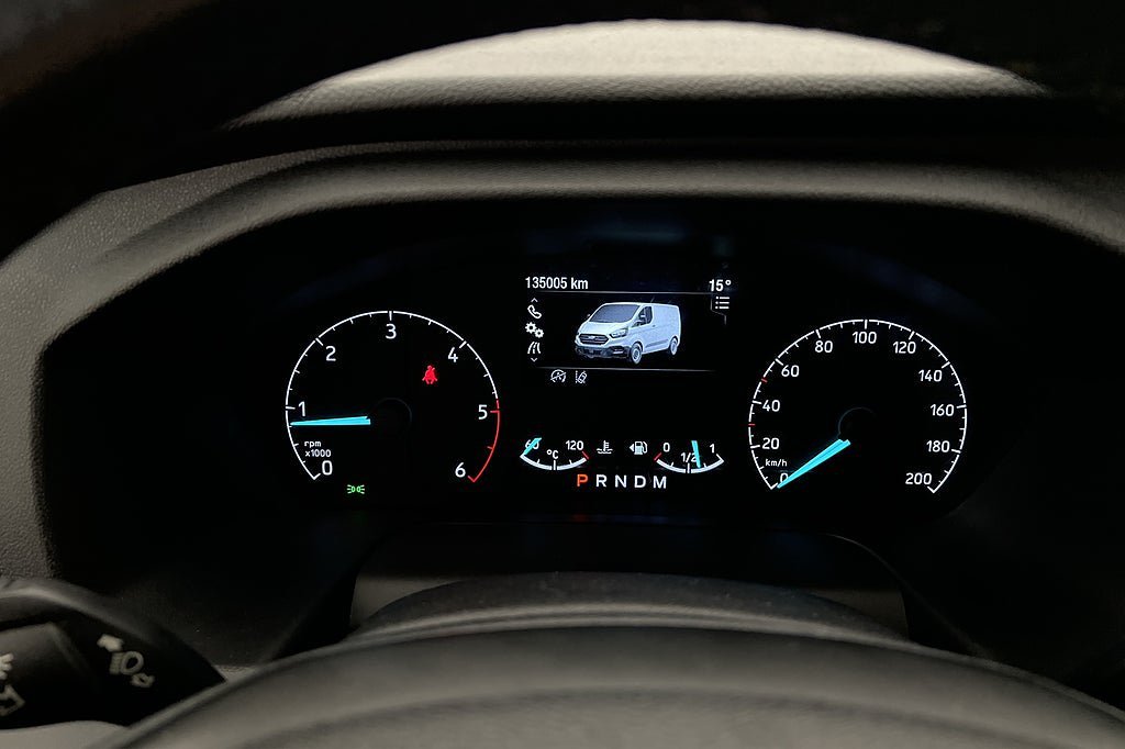 Vehicle Image 18