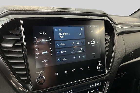 Vehicle Image 11