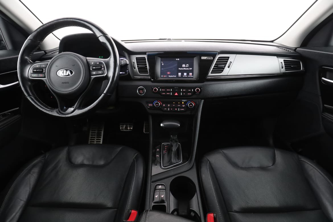 Vehicle Image 13