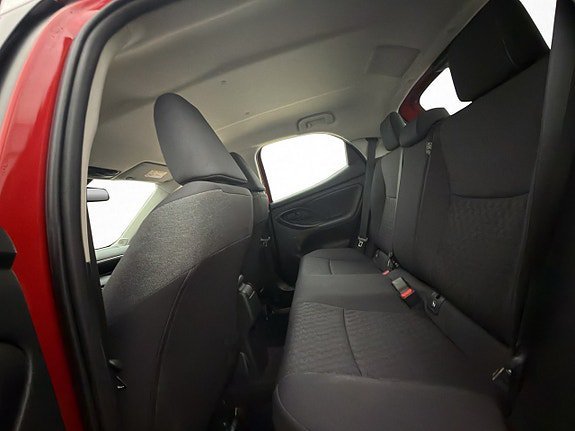 Vehicle Image 17