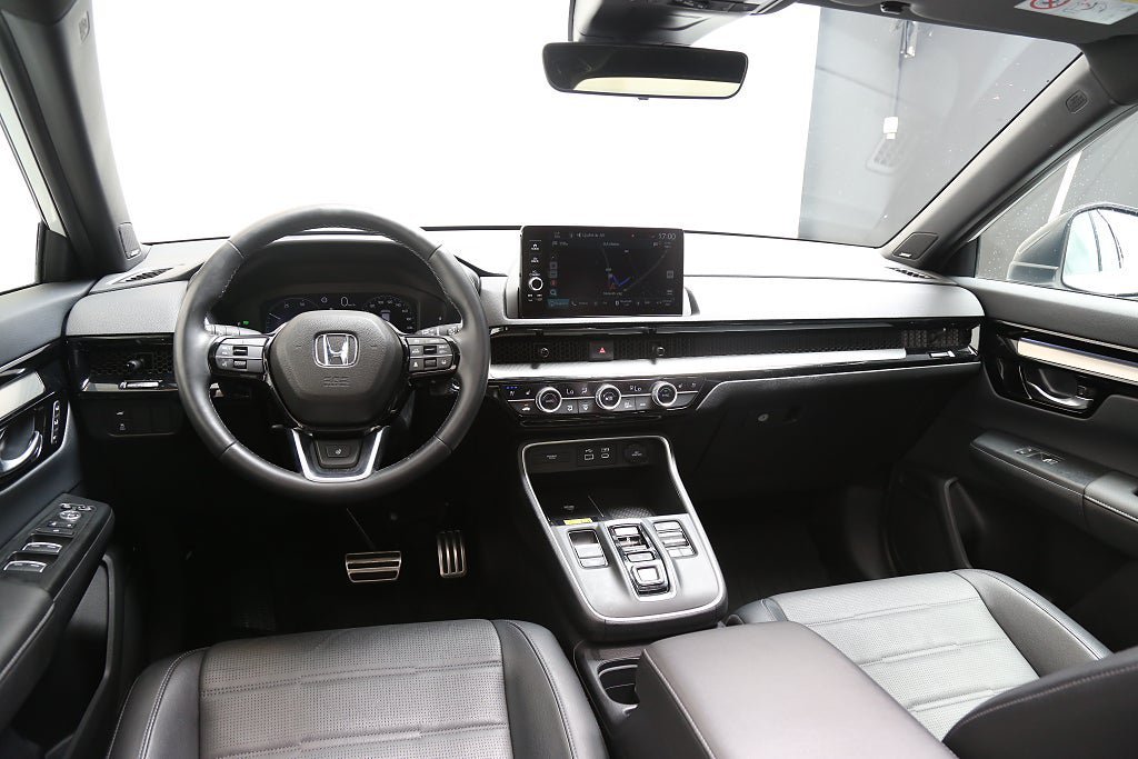 Vehicle Image 17
