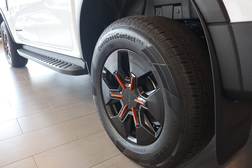 Vehicle Image 9