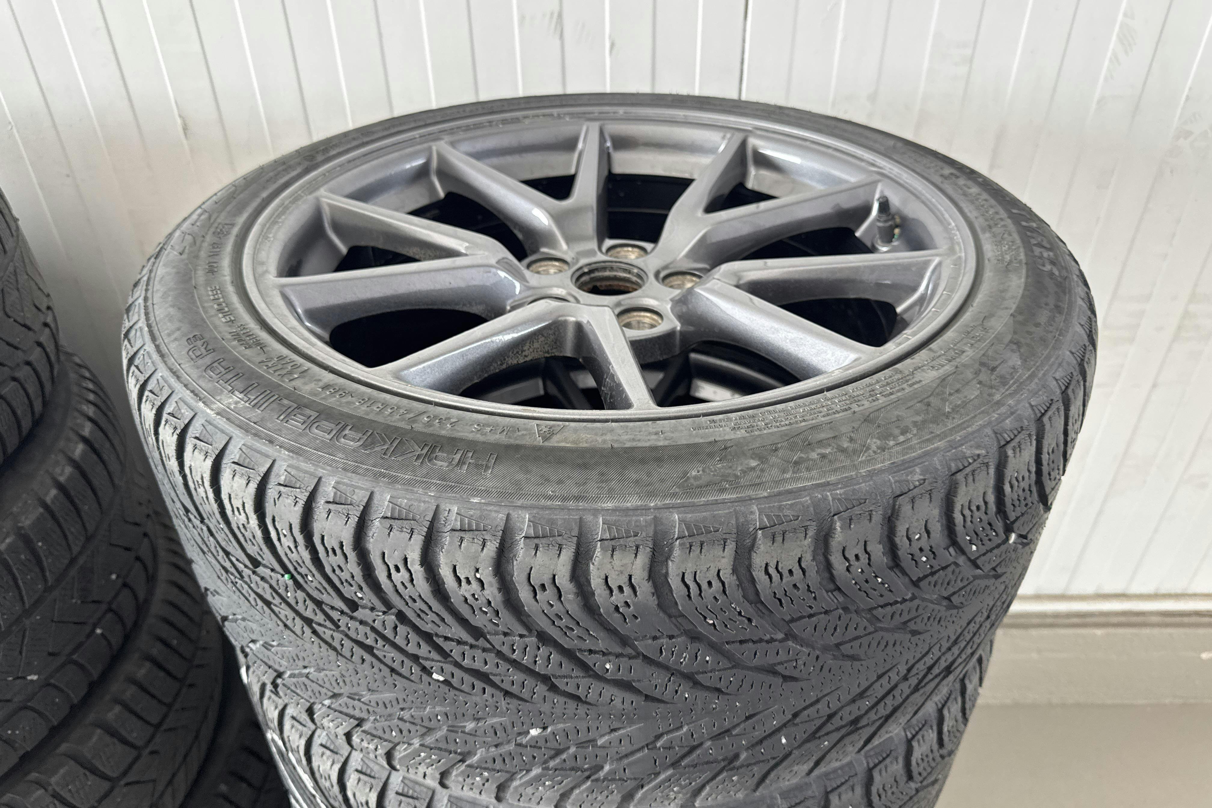 Vehicle Image 19