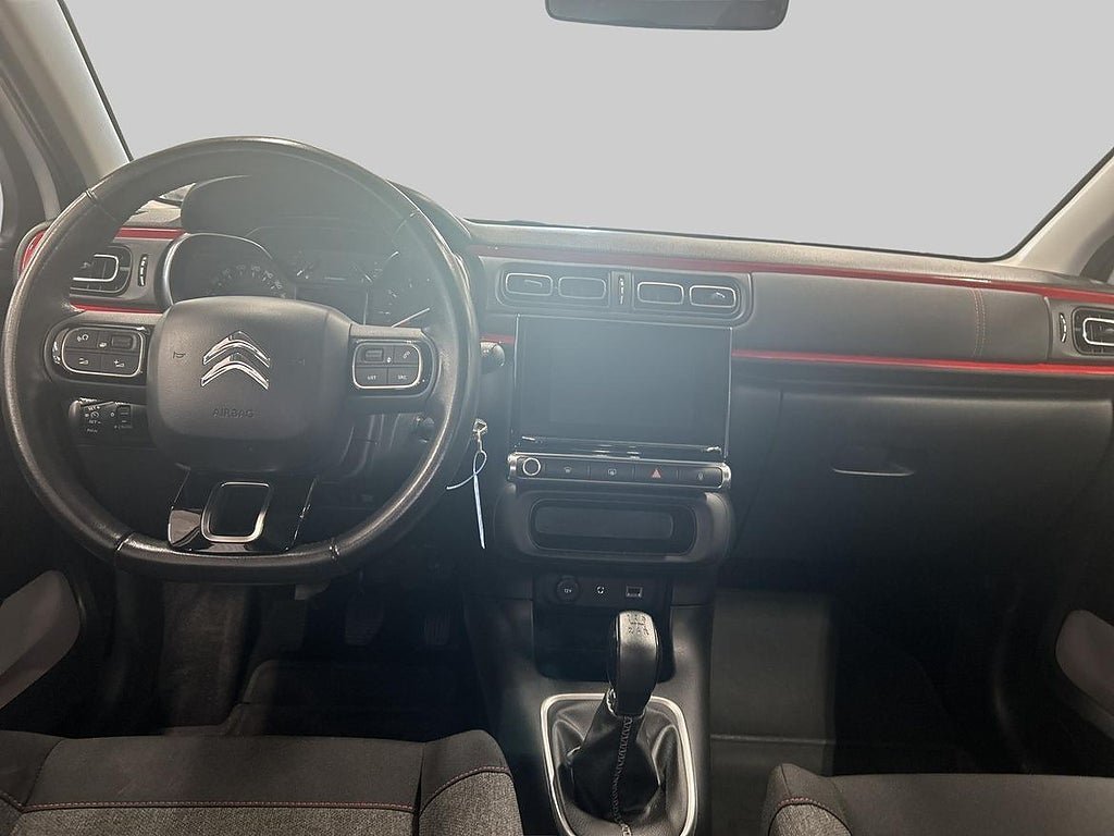 Vehicle Image 11