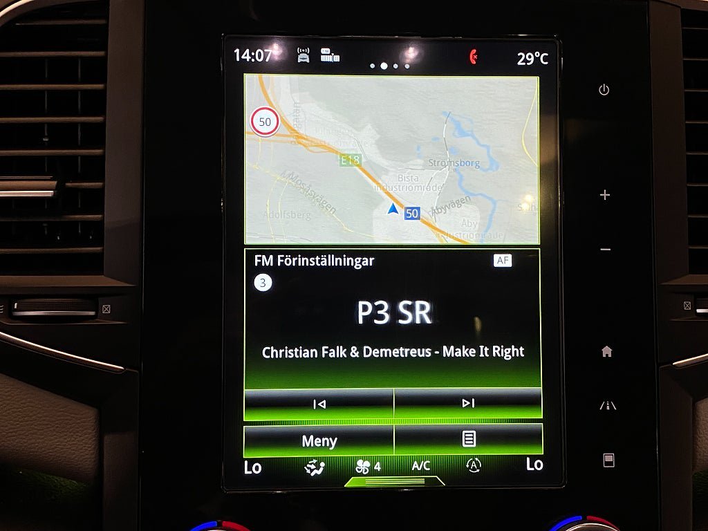 Vehicle Image 38
