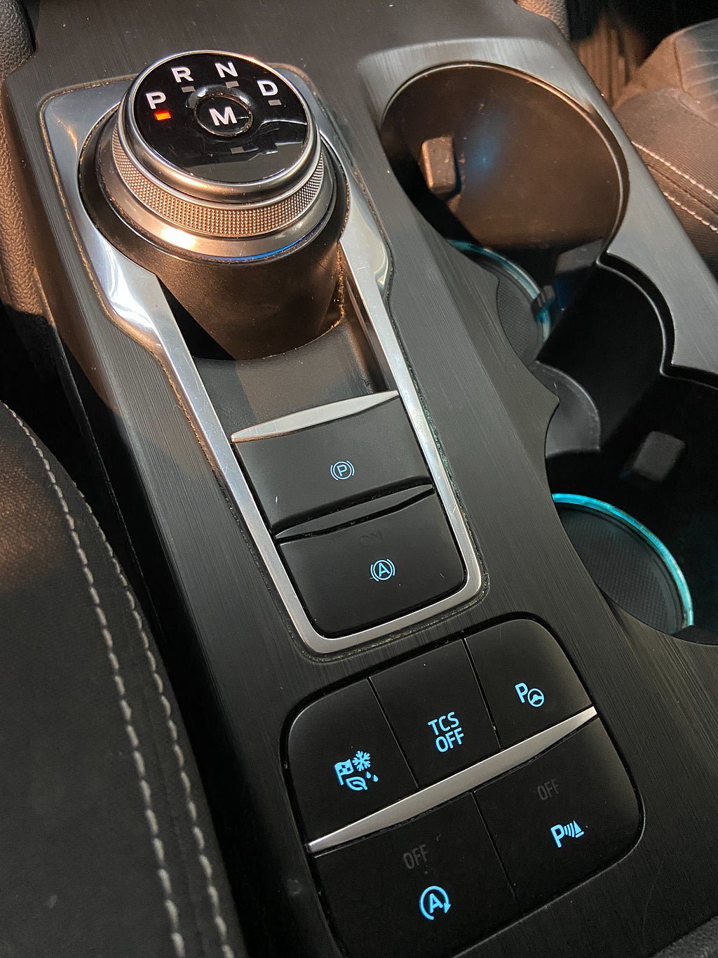 Vehicle Image 12